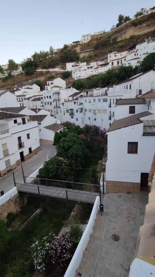 El Nido De La Galeria Leilighet Setenil De Las Bodegas Eksteriør bilde