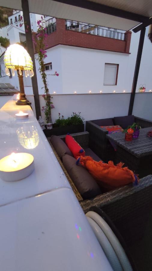 El Nido De La Galeria Leilighet Setenil De Las Bodegas Eksteriør bilde